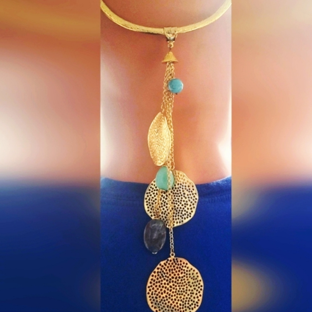 Long Egyptian choker necklace